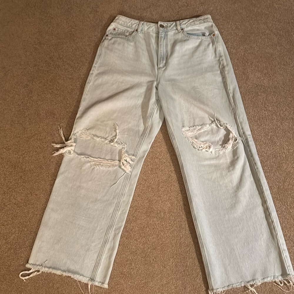 Garage Light Wash Jeans